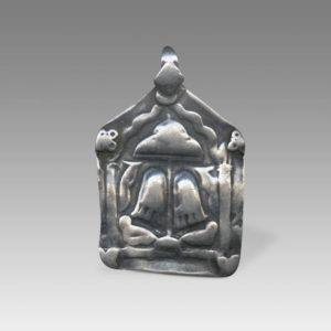 Plaque Amulet Depicting Vishnupadaka Under Chhatri