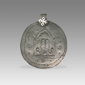 Plaque Amulet Depicting Vishnupadaka Under Chhatri