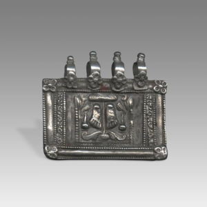 Plaque Amulet Depicting Vishnupadaka Under Chhatri