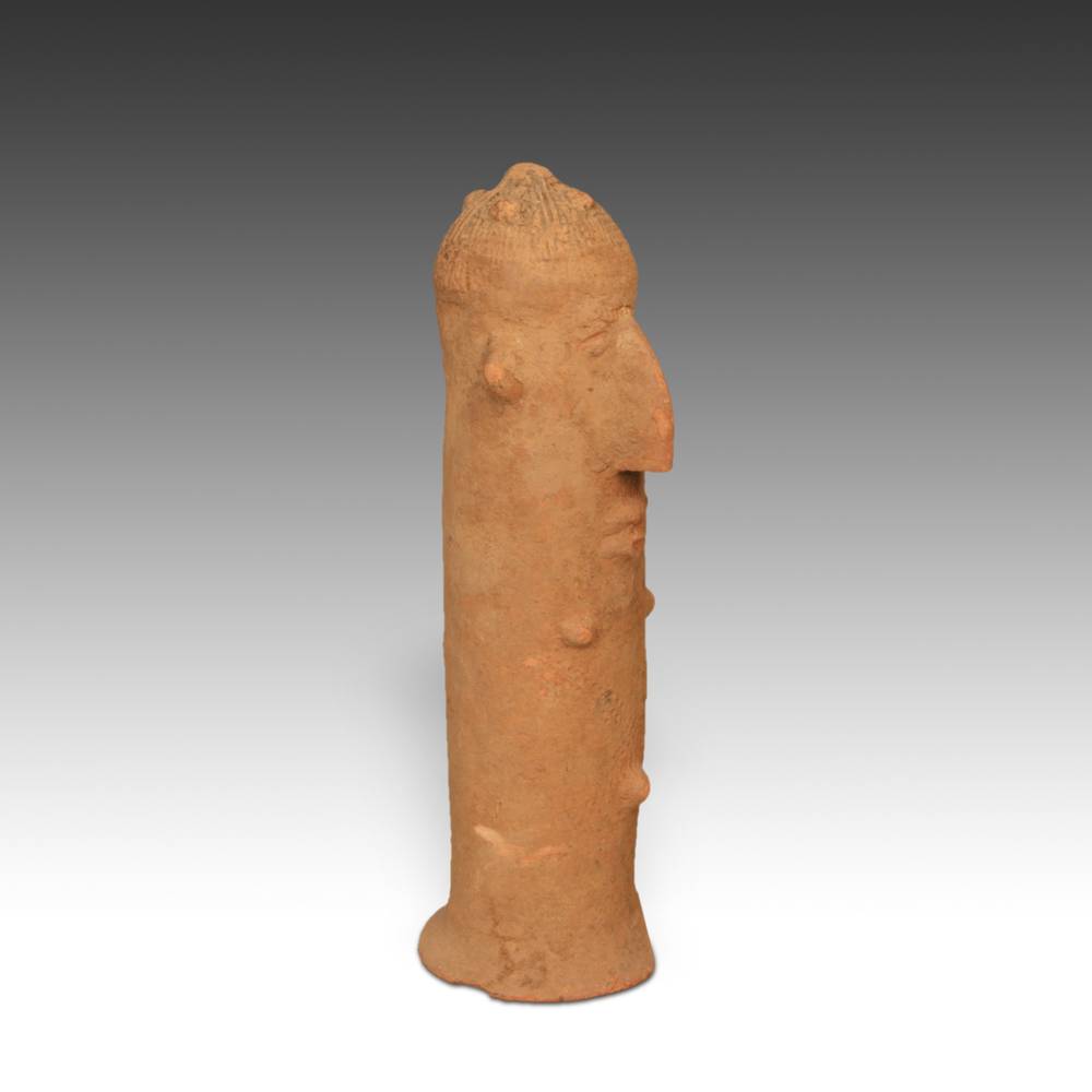 Bura Figurative Vessel Top - Image 2