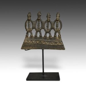 Dogon Pendant with Four Figures, Based