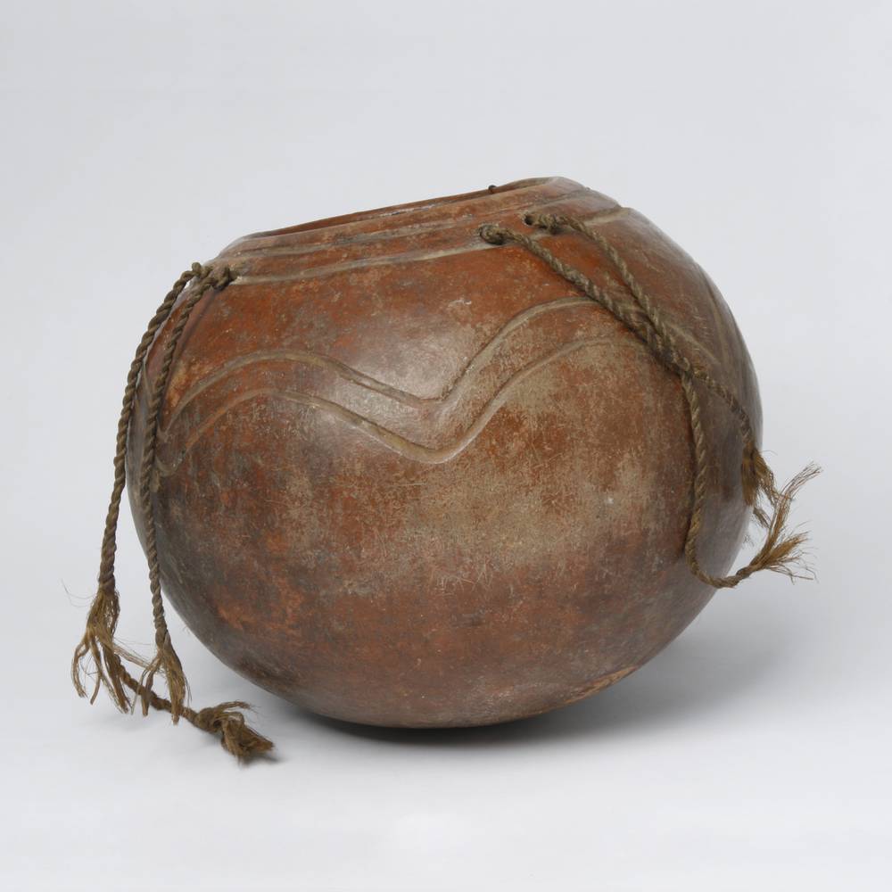 Gurunsi Lidded Storage Vessel - Image 3