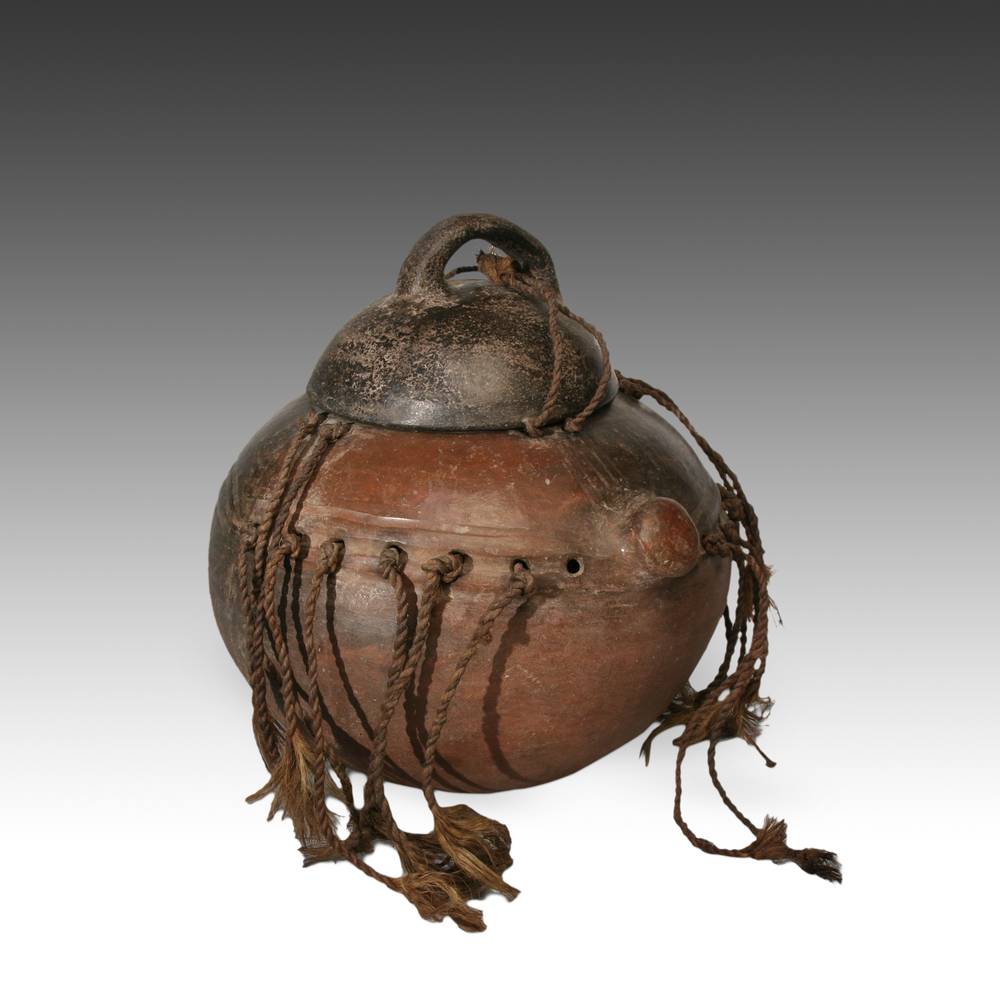 Gurunsi Lidded Storage Vessel - Image 2