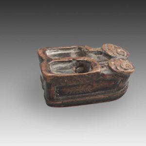 Chinese Toggle Depicting Shoes