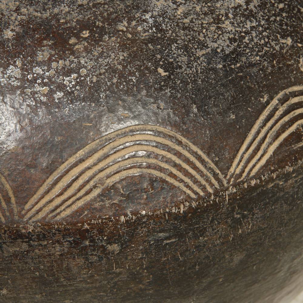 Lobi Terra Cotta Vessel - Image 4