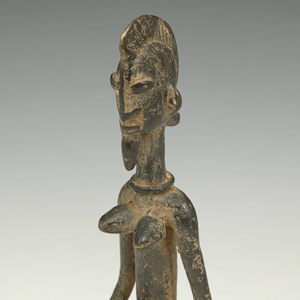 Dogon Kneeling Figure with Vessel - Image 4