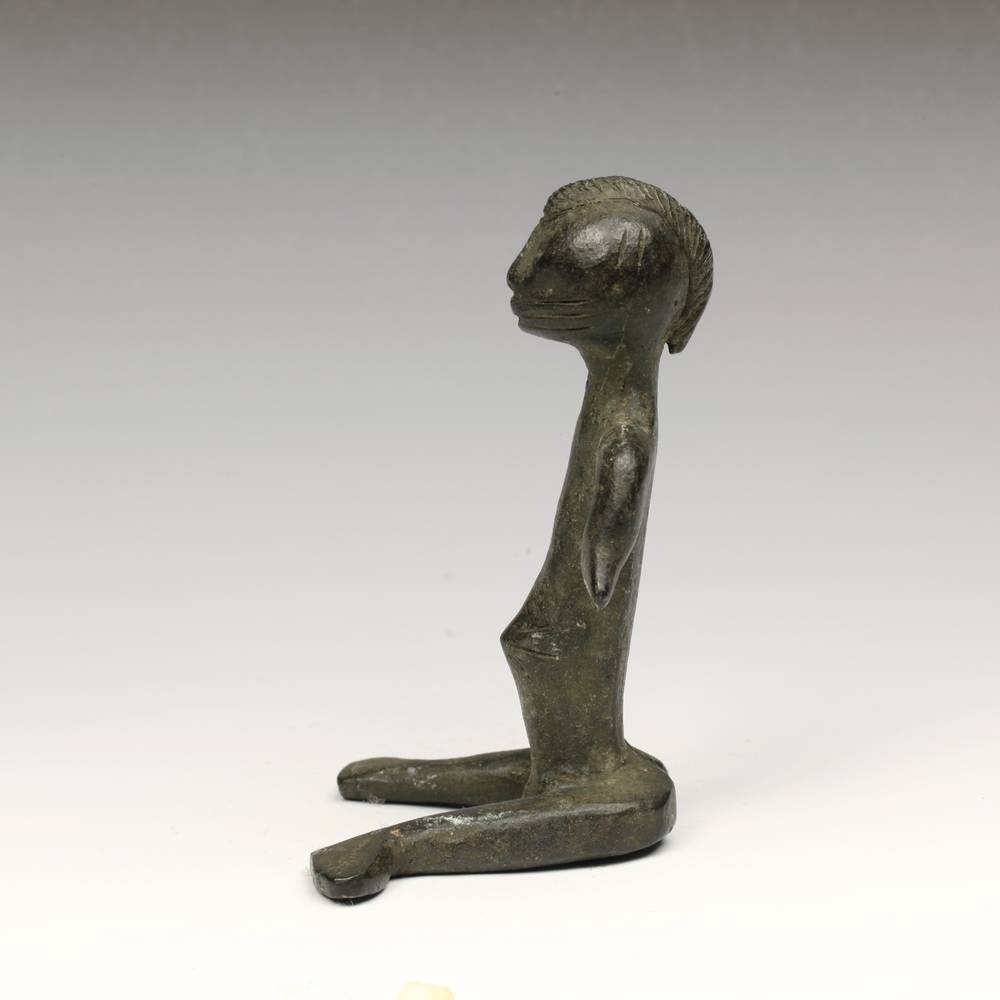Senufo Iron Seated Figure - Image 4