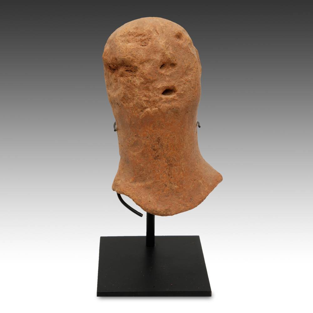 Bura Figurative Vessel Top Based
