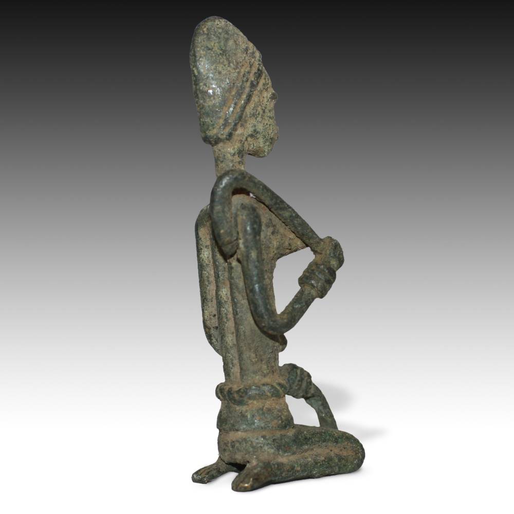 Dogon Kneeling Female Figure with Cane - Image 3