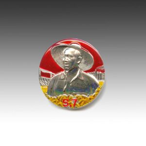 Chinese Mao Zedong Circular Lapel Pin