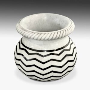 Indian Planter with Zigzag Motif | Black Onyx