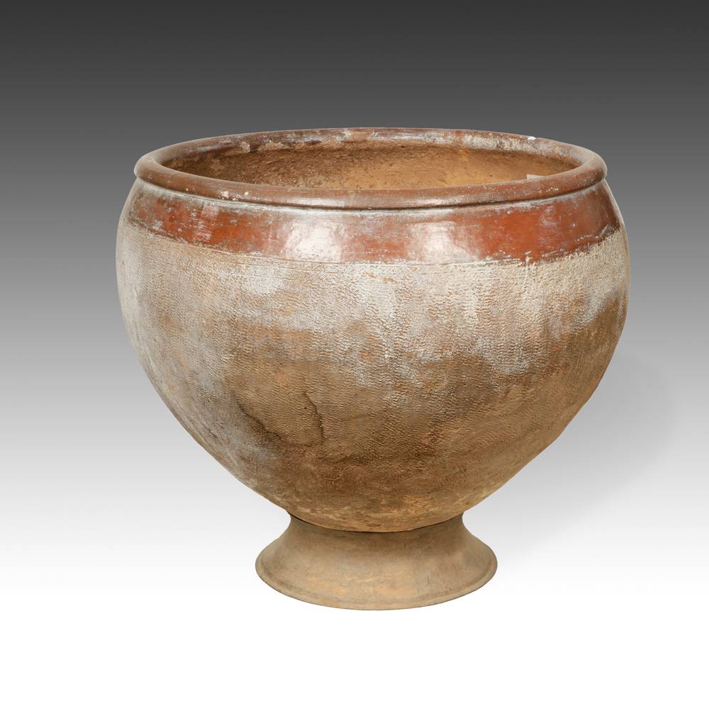 Lobi Footed Storage Vessel - Image 3
