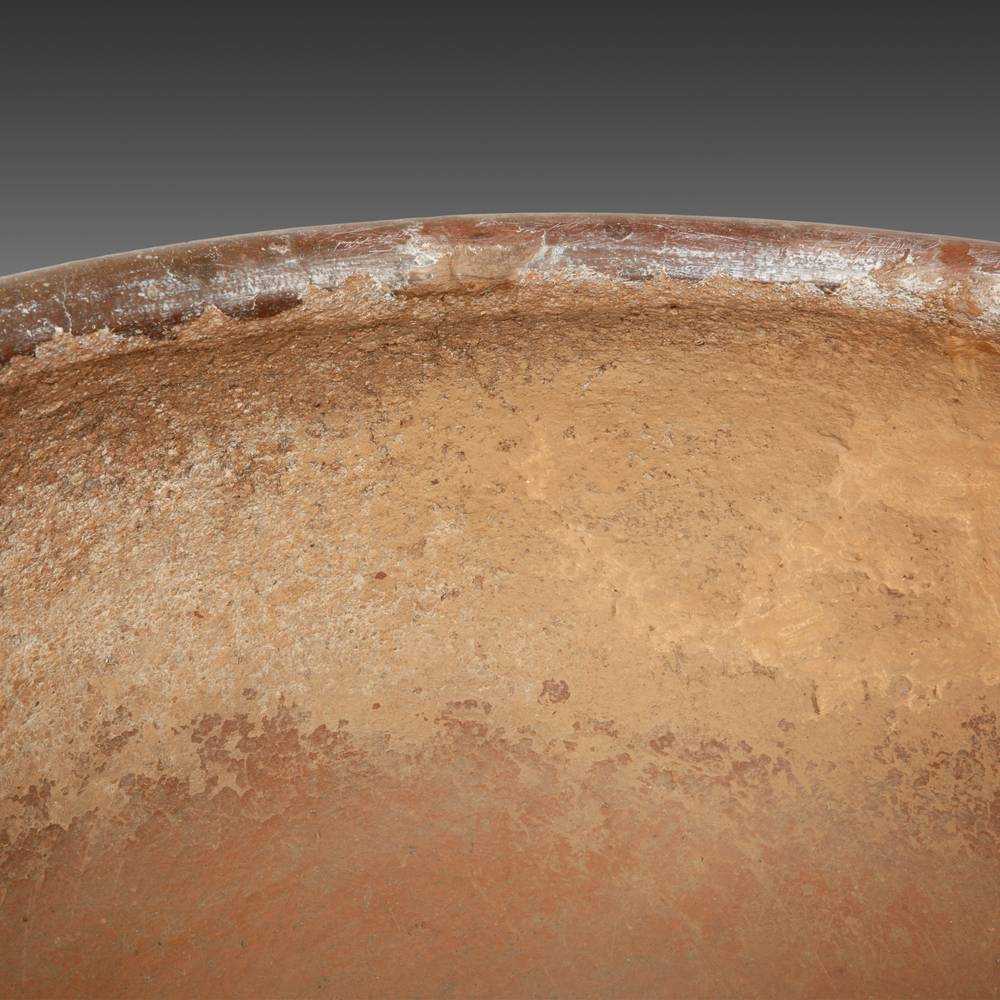 Lobi Footed Storage Vessel - Image 7