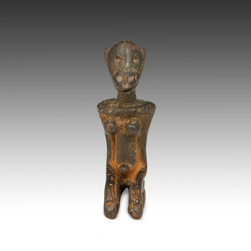 Dogon Pendant Depicting Female Monkey, Based - Image 2