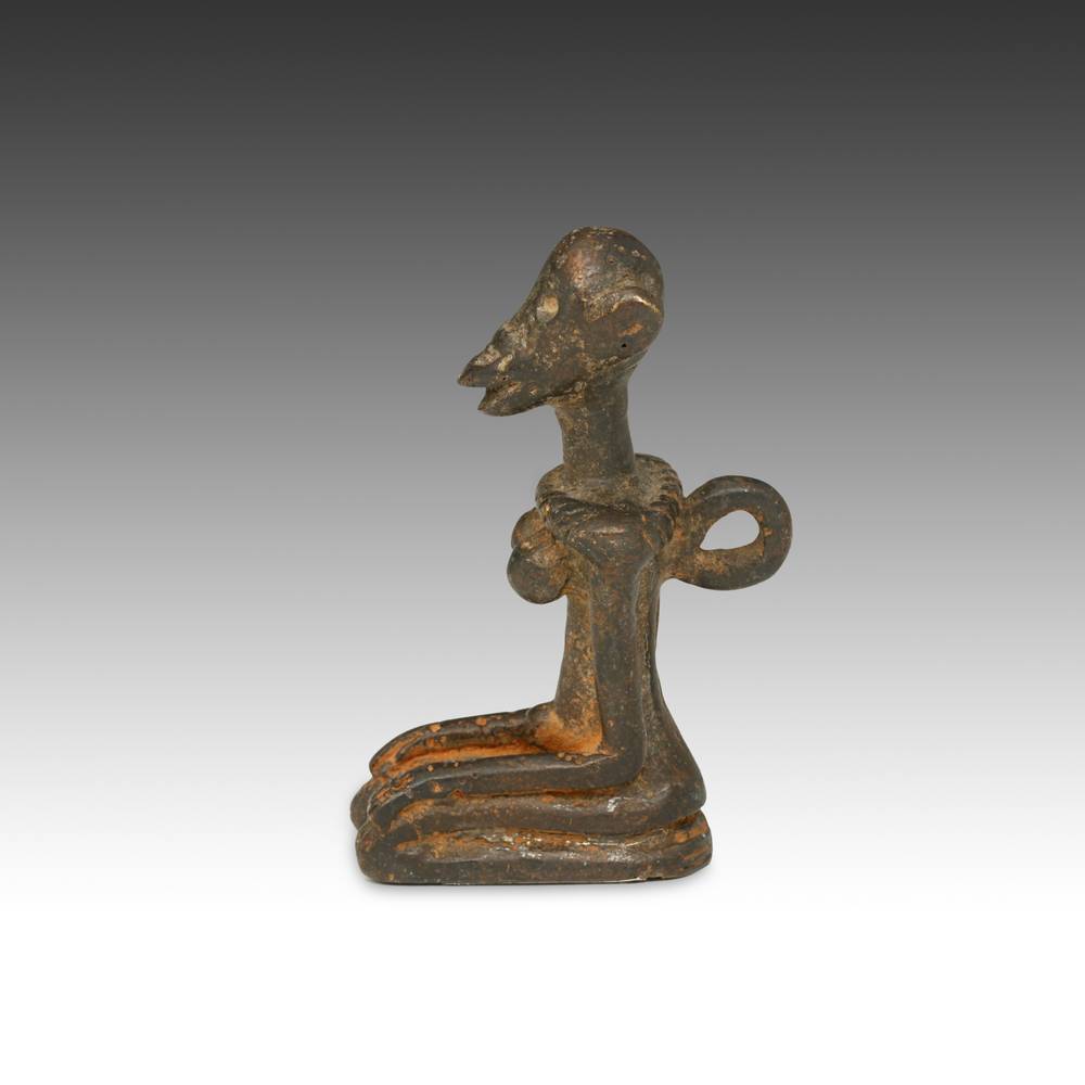 Dogon Pendant Depicting Female Monkey, Based - Image 3