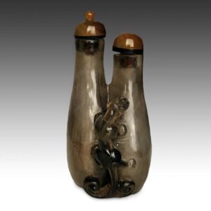 Chinese Double Perfume Bottle Depicting Crawling Felines