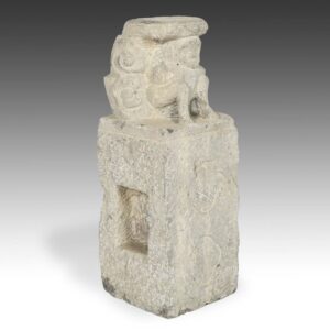 Chinese Temple Pillar - Crouching Man