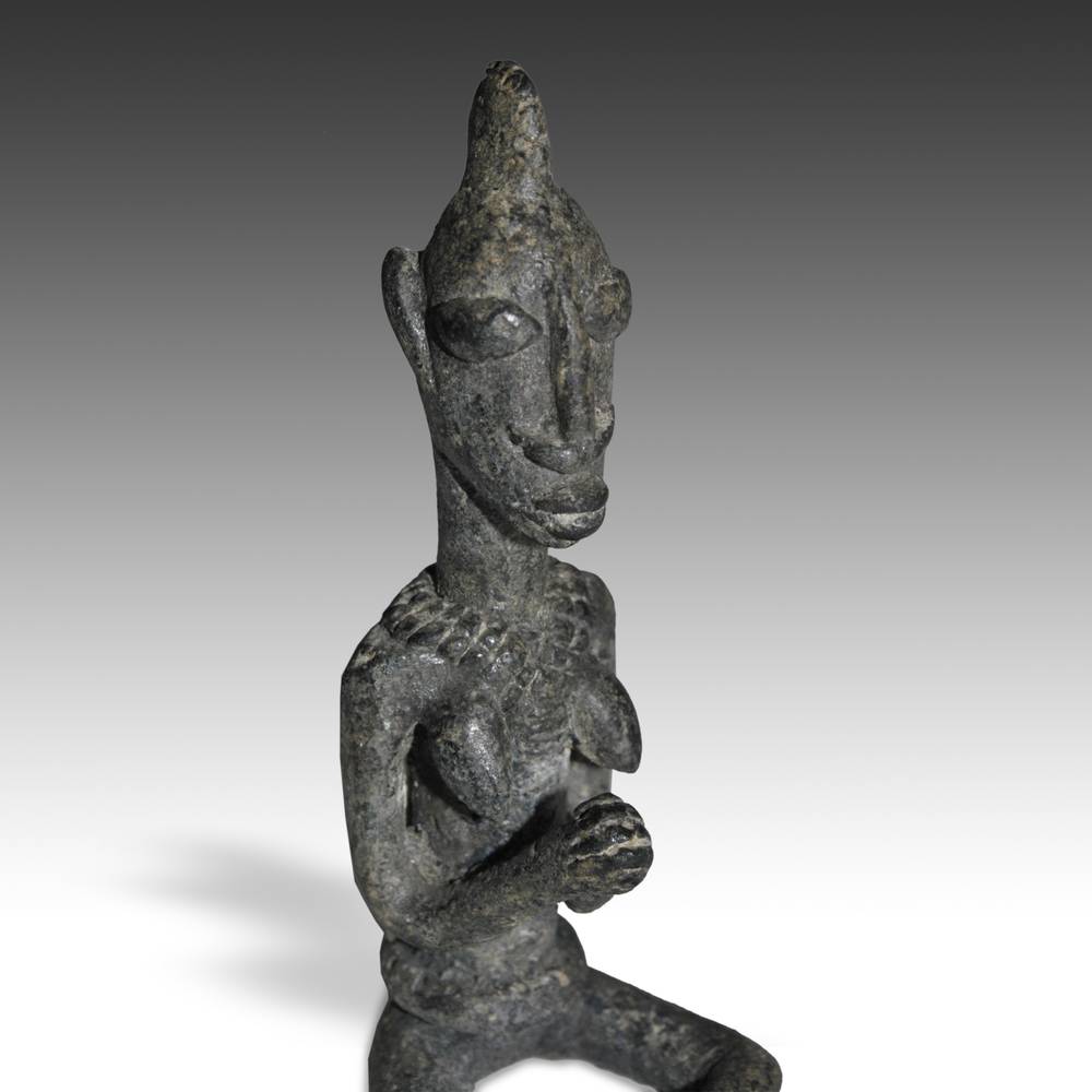 Dogon Seated Female Figure - Image 4