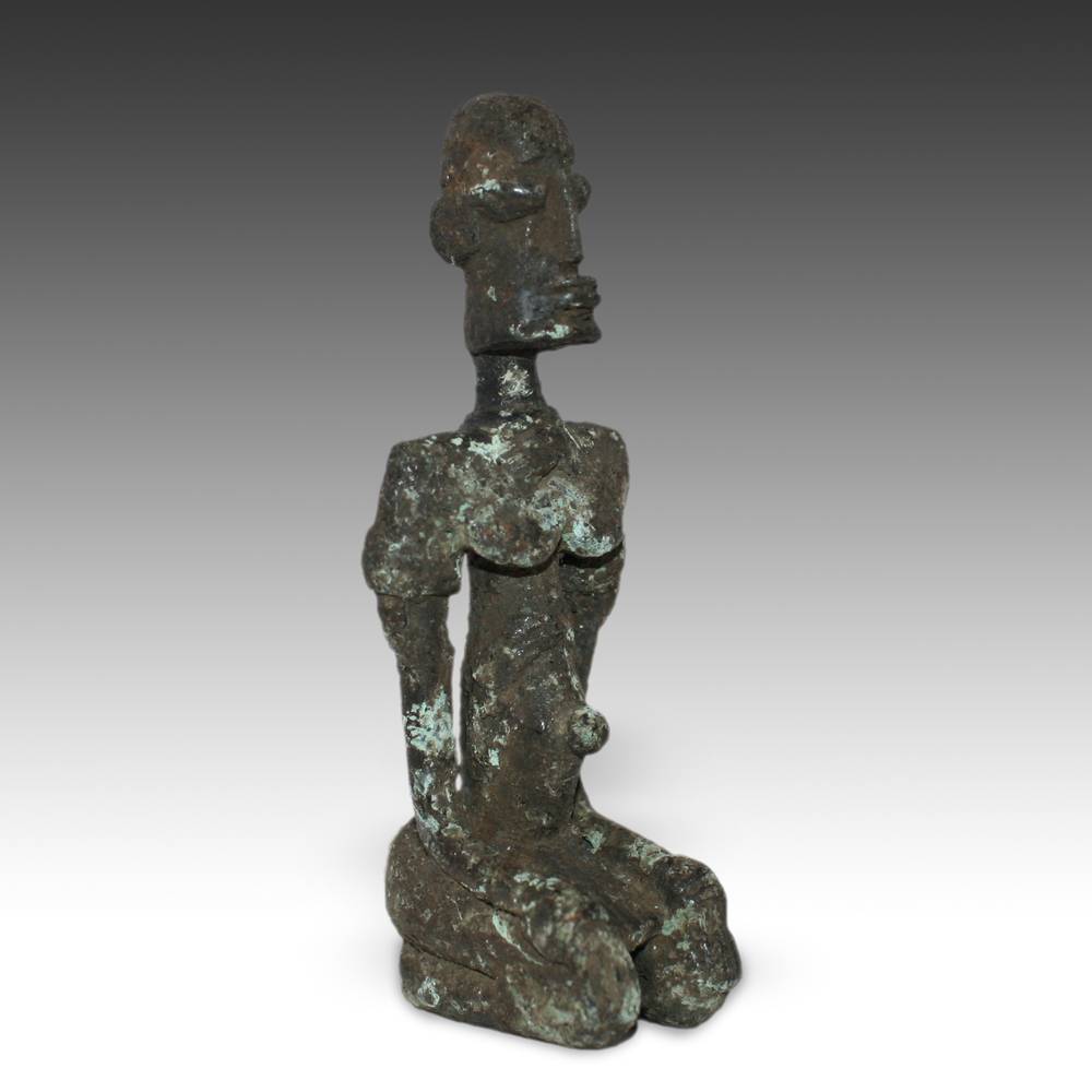 Dogon Seated Male Figure - Image 2