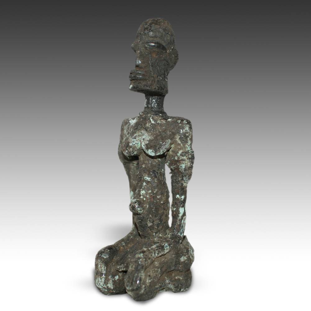 Dogon Seated Male Figure - Image 3