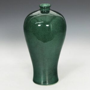 Chinese CRAQUELERE MEI PING Vase