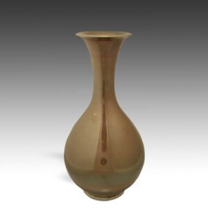 Chinese Porcelain Vessel