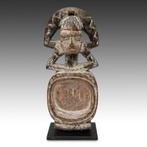 Ibibio Medicine Bowl with Figural Handle, Based