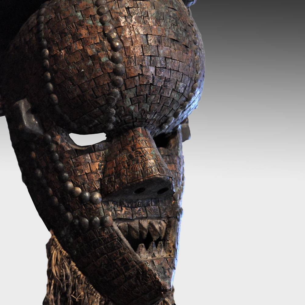 Salampasu Ibuku Warrior Society Mask, Based - Image 2
