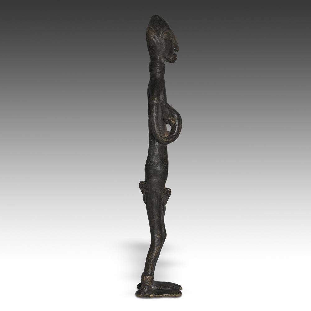 Dogon Standing Female Figure - Image 2