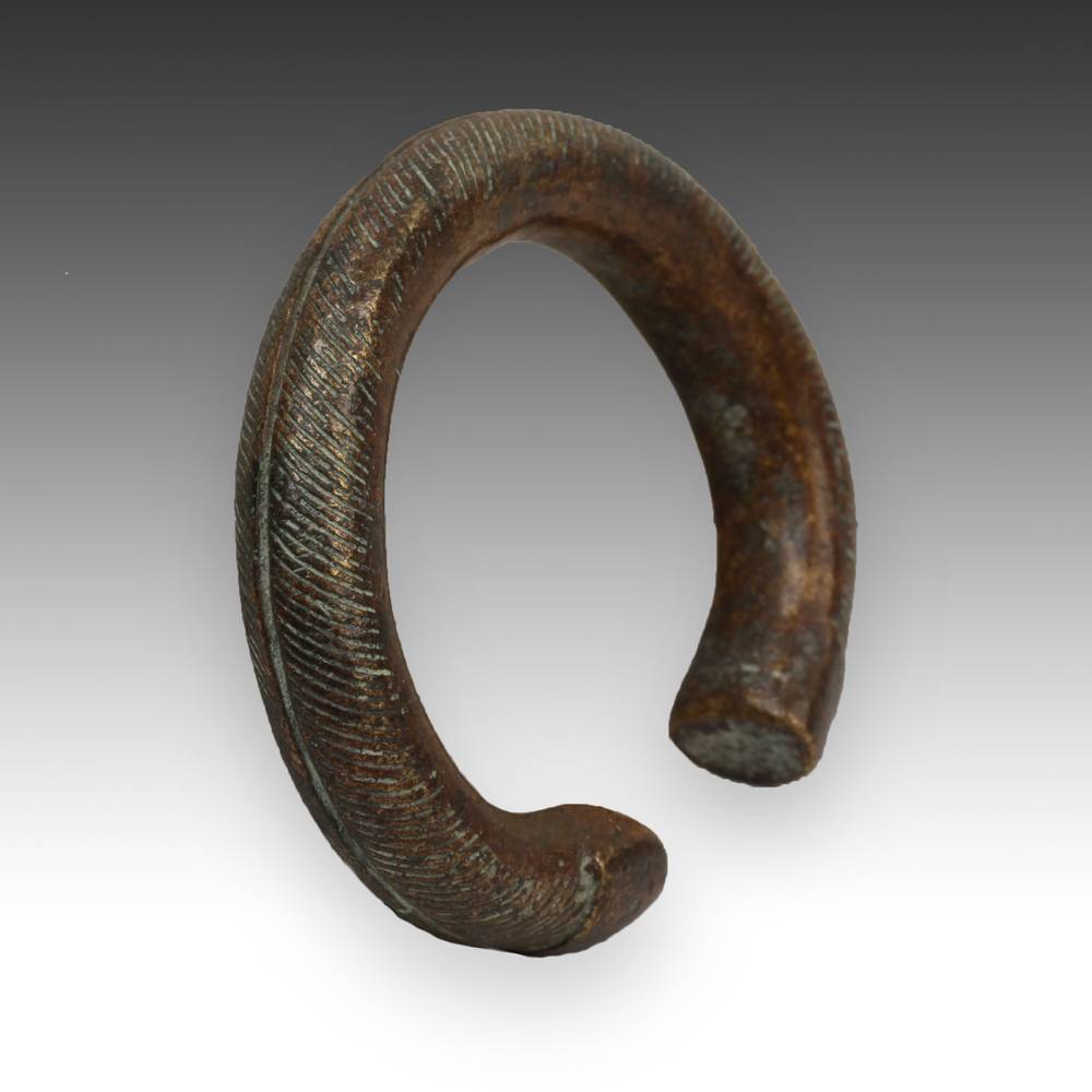 Lobi Bronze Bracelet Currency - Image 2