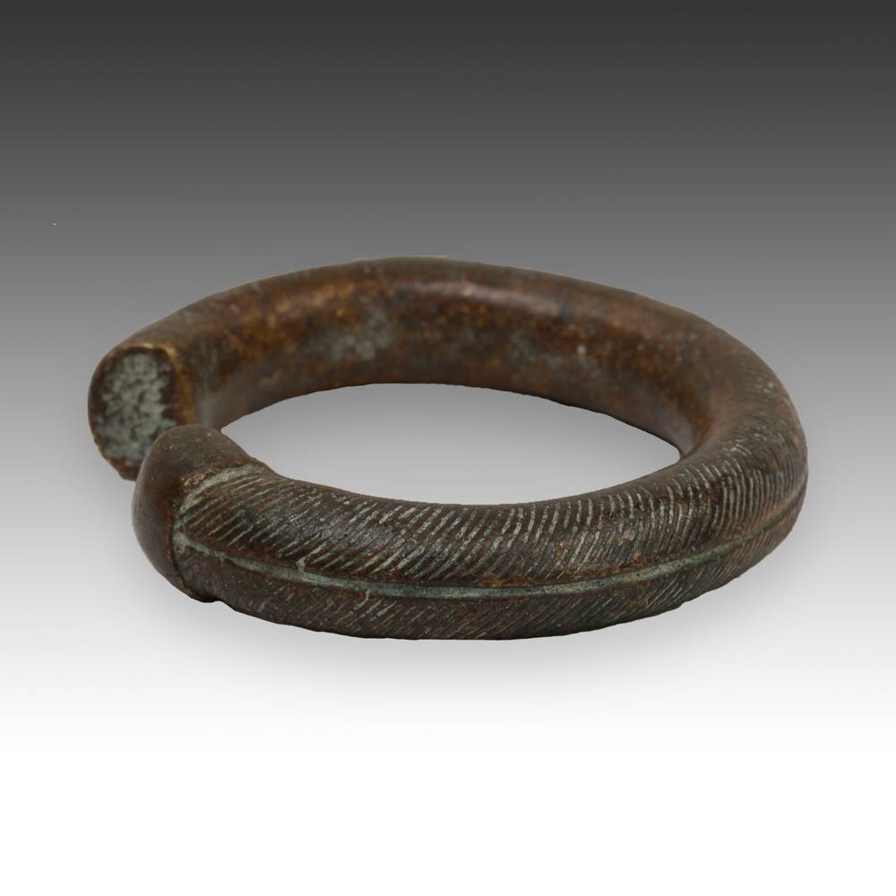 Lobi Bronze Bracelet Currency - Image 5
