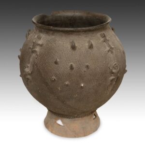 Lobi Footed Vessel, with Animal Motifs