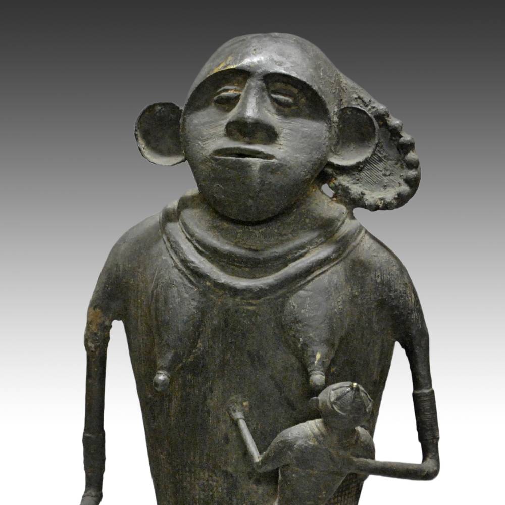 Khond Seated Maternity Figure on Cat Stool - Image 4