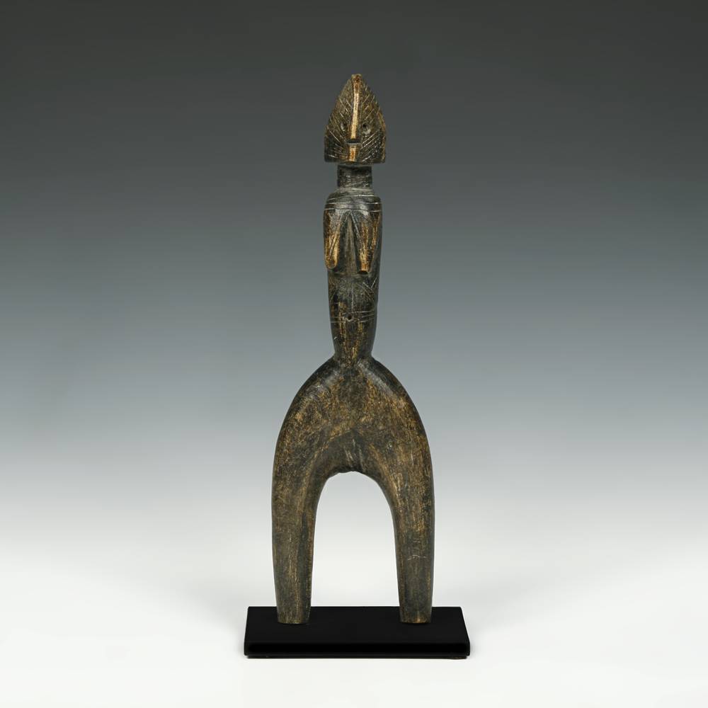 Mossi Wood Slingshot, Burkina Faso, Based