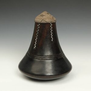Hima Wood Milk Vessel