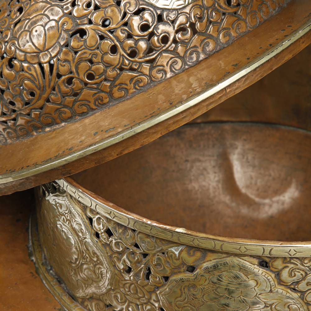 Nepalese Incense Burner Depicting Ashtamangala - Image 9