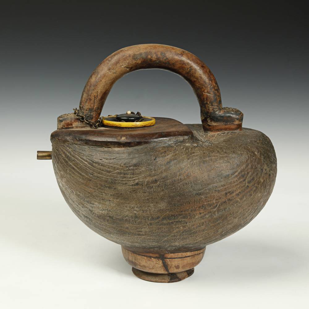 Indian Kamandal or Sadhu's Coco-De-Mer Water Vessel - Image 2