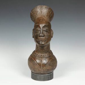 Mangbetu Figurative Wine Vessel
