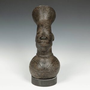 Mangbetu Figurative Wine Vessel