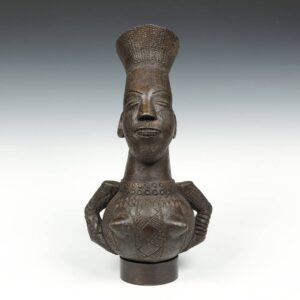 Mangbetu Figurative Wine Vessel