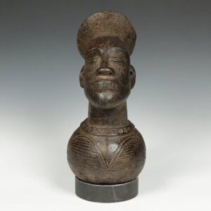 Mangbetu Figurative Wine Vessel