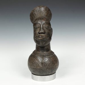 Mangbetu Figurative Wine Vessel