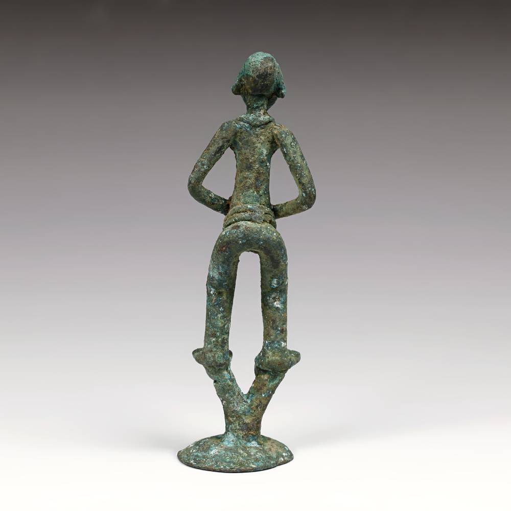 Dogon Standing Female Figure - Image 3