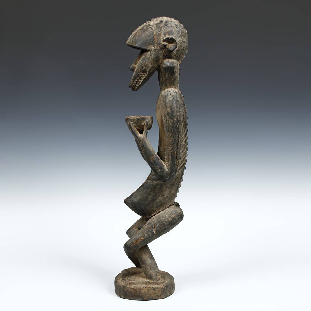 Baule Seated Figure with Offering Bowl - Image 4