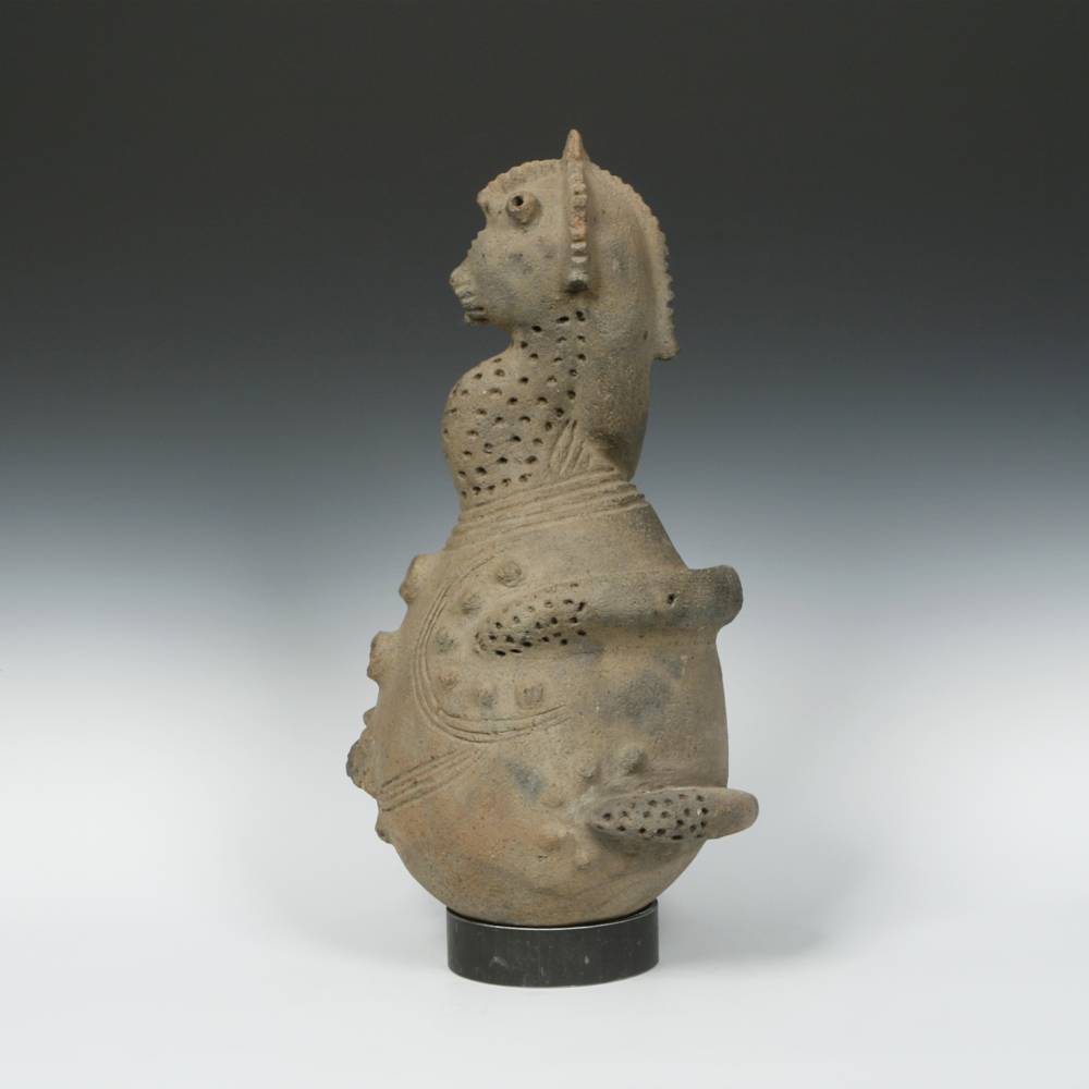 Longuda Terra Cotta Figurative Vessel - Image 3