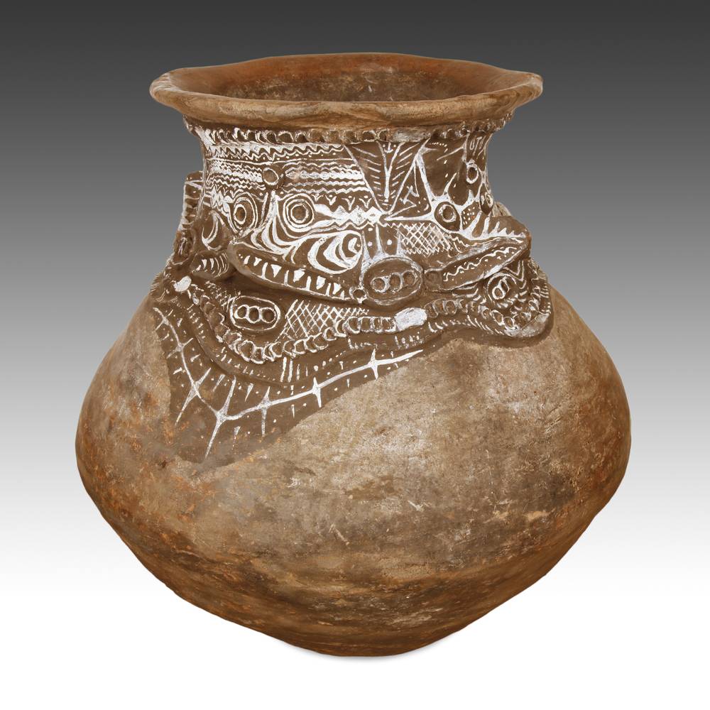 Sawos Damarau or Sago Storage Vessel - Image 2