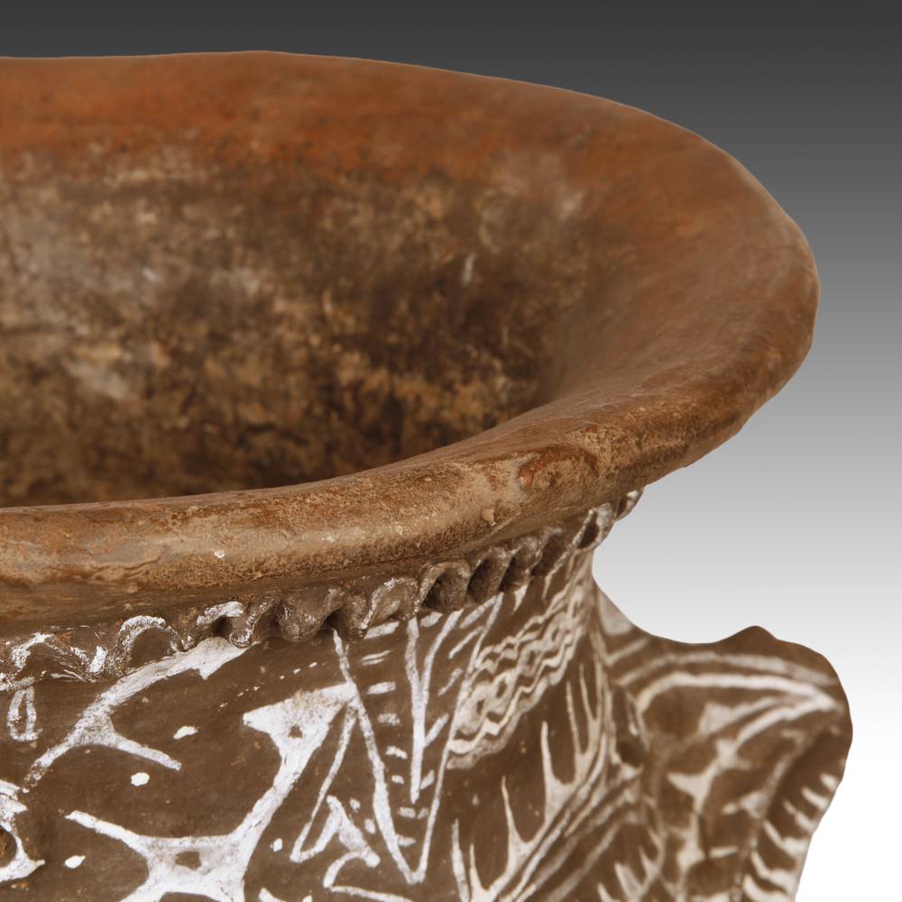 Sawos Damarau or Sago Storage Vessel - Image 10