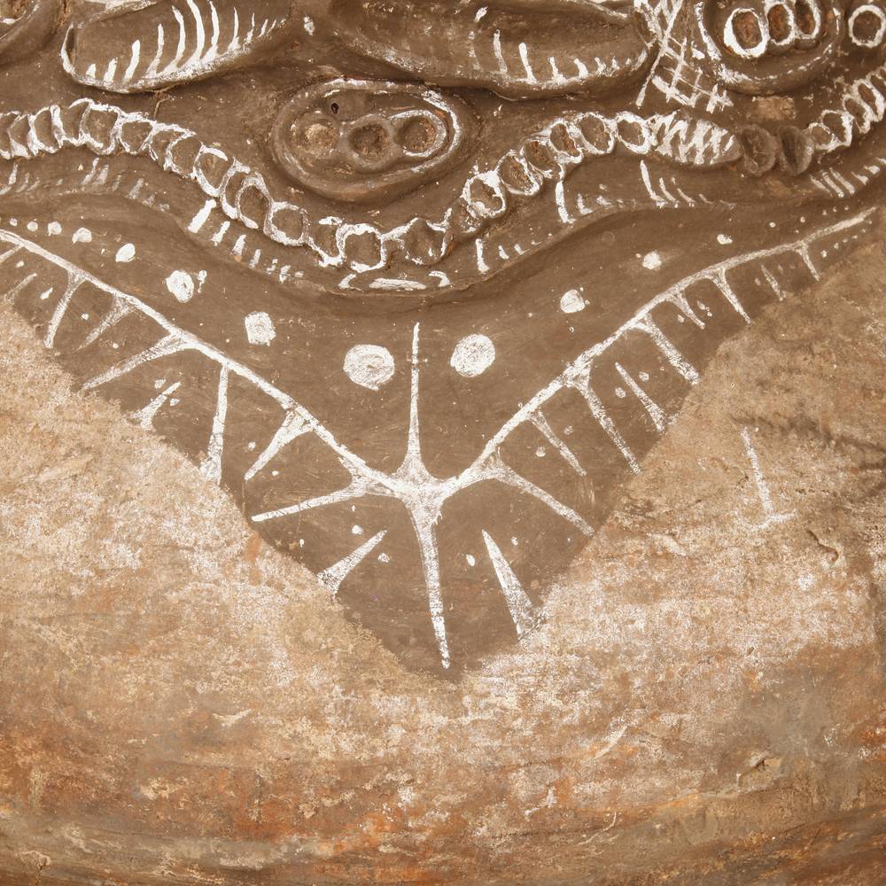 Sawos Damarau or Sago Storage Vessel - Image 11