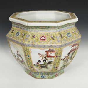 Chinese Octagonal Famille Rose Vessel / Planter