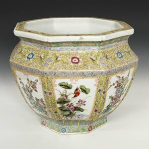 Chinese Octagonal Famille Rose Vessel / Planter
